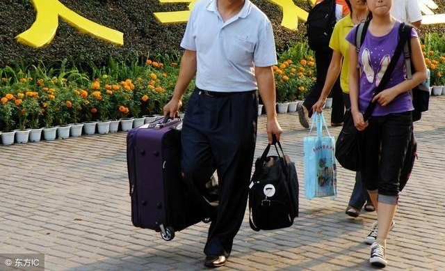 金榜题名|提前录取本科批院校最低分数线划定 录取名单公布