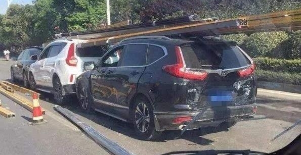 ����������������Ͻ𣡵���4��׷β��