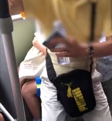 ����Ĵ��ɶ�һ����Ϊǿ��С�к���������ֱ����������