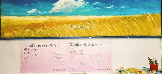 ��Щ00�󣬰Ѻڰ屨����������չ��