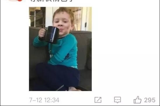 ���²ۣ�˭����һ�߼�Цһ��Ŭ������