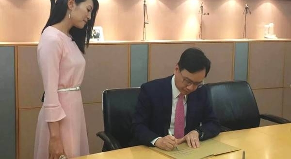 ��ӯ���е�¬������һλ����֮�񳣾�˵Ŀ�ѧ��