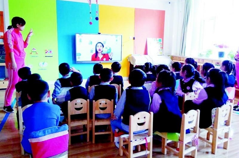 借势直播击破低线城市幼教痛点