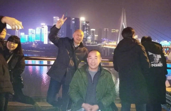 �������|�����ɣ�������Ϊ�ֽ��е���