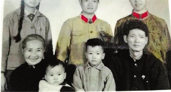 追忆父亲——平湖市人民检察院离休干部钟校同志