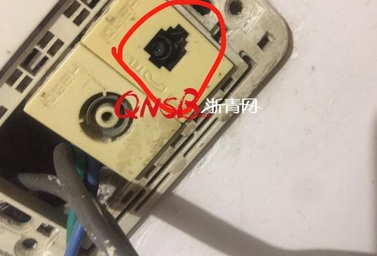 �з����ڹ��﷿�ڰ�װ�������ͷ ����͵��ȴ��¶