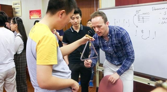 С�����Ҹ�ð�գ����罫������ͬ���й�����