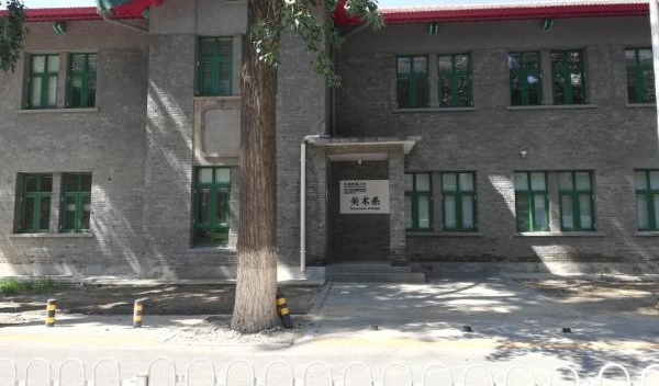 ѧ�����������ʱ���ѧ¥ �д�:��Դ�Ż���Ҫ