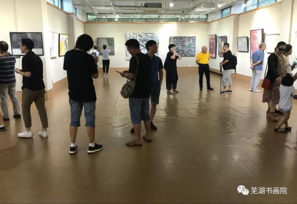 �ߺ��������ݣ��黭Ժ������������Ժ�������������ҿ����о���Ʒչ��Ļʽ