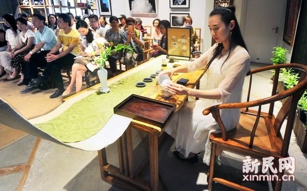 �˿�Ļ����롰��������衱