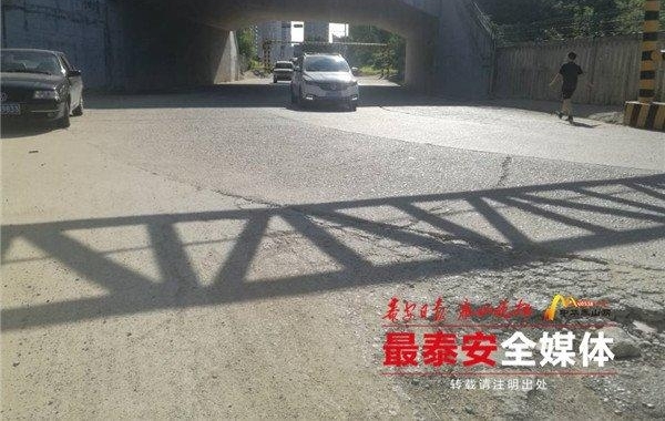 ����ح�����ж��족���ĳ������Ŷ�ͻ��������