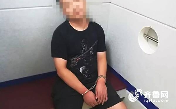 �ɺϣ�һ�����ӷ�ð����������Ǳ������ ���϶Է�Ҳ���ӷ�