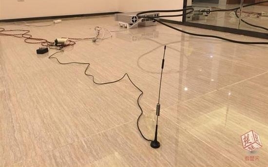 ����Ա�����д���＂ר������＂��� ���������ڵ�̨