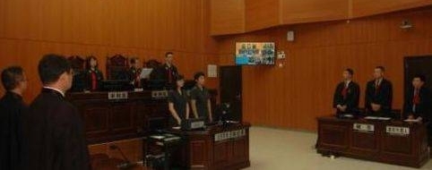 新闻早餐:内地第一案!他写了这本书,赔了金庸188万元