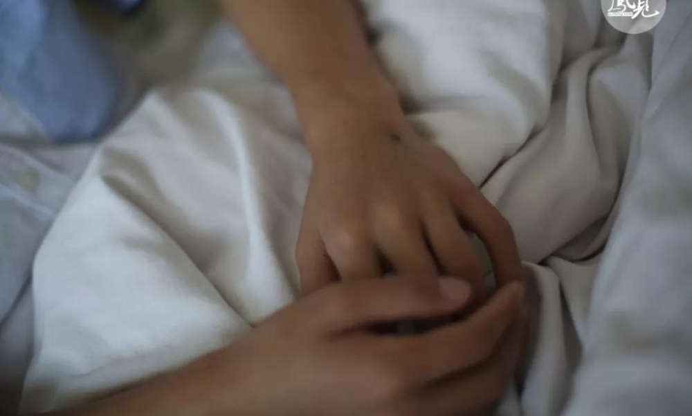为自己写下遗书的18岁男孩