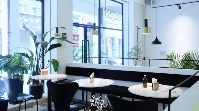 南宁这11家自带冷气的“网白”店,是拯救夏日的极简天堂!