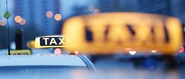 滴滴司机被乘客怒怼:你就是开宝马,也只是个跑腿的!网友炸锅了