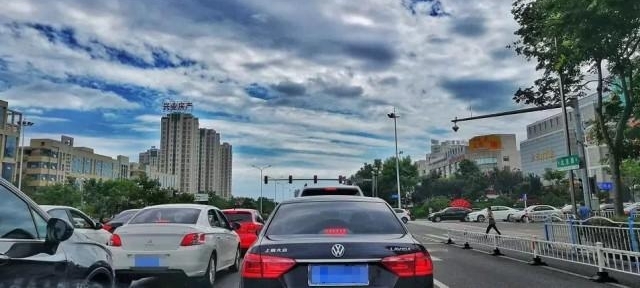 开启“蓝天白云”模式!台风过后的日照美成这样…