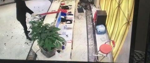 ����Ϊ������Ů�������һ��� ���в�֪�Է�������
