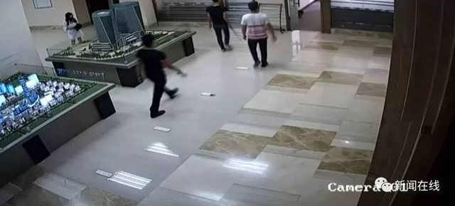 ���Ǹ�һ������Ϊ�������Ŵ��ң�������Ҹ��ڼң������񾭴��ң�