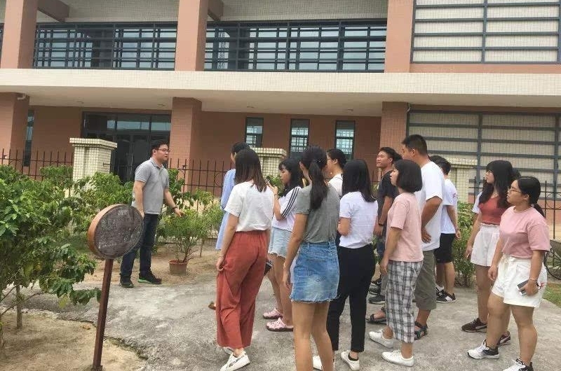 【大学生活动】体验咖啡的甜涩味道,感悟青春的美好时光!
