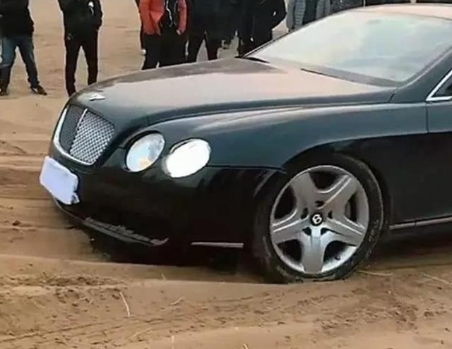 ����������ȥԽҰ��·�˲������⣬��������Ǯ����Ŀ��ľͺ�