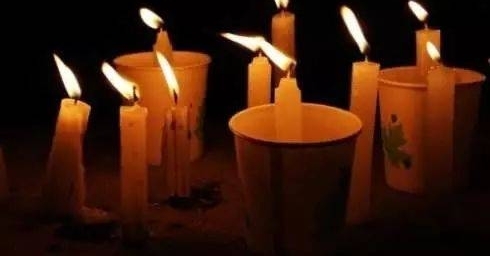 ��ϧ��һС��ҰӾ��������
