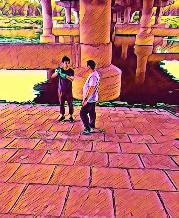 Ů���٣������̾������ӵ�60��