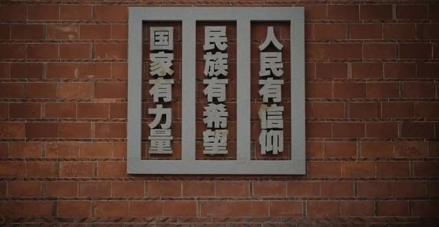 闽南并不江南,她有海一样的勇敢,也有红尘里的温暖