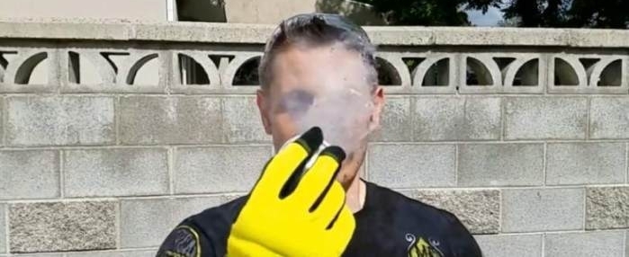 �������ΰ�Һ���������ϣ�Ϊ��ȴ��������