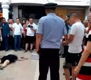 ʯ��ׯ������һŮ�ӱ�ɱ������Ƶ���ת�����������ˡ�