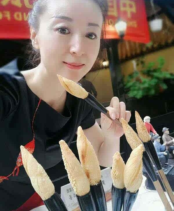 从中国蓝田许庙走出来的青年新秀王小斌
