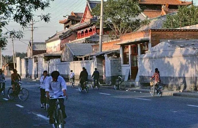 生活在北京三环里五环外的区别!!扎心了!!