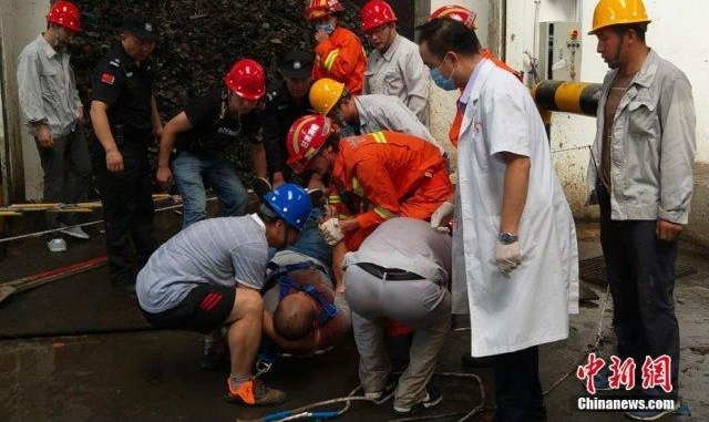 �������ճ�����ӵ� �����ٱ�����������������