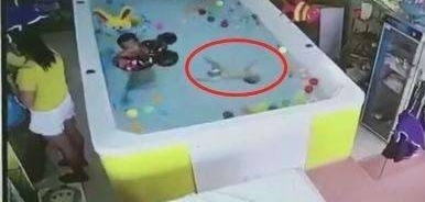 ����Ϊ�����һ����ͯ��������ʱ�����������ʮ����Զ...