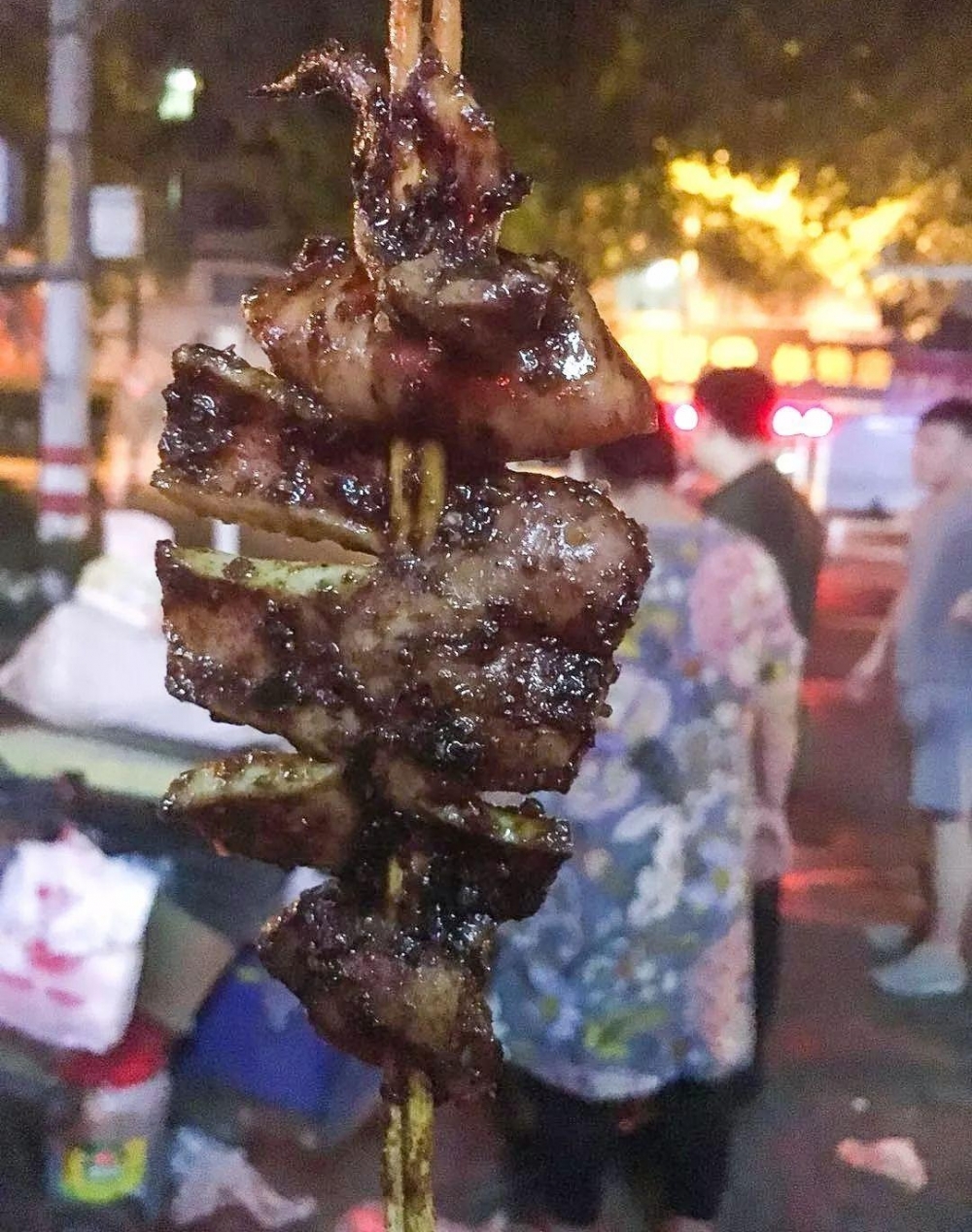 行走的食堂:论如何喂饱南京人凌晨1点的孤独?