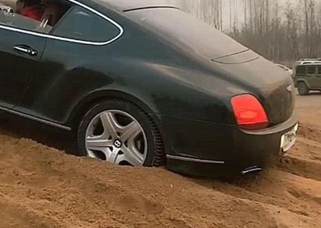 ����������ȥԽҰ��·�˲������⣬��������Ǯ����Ŀ��ľͺ�