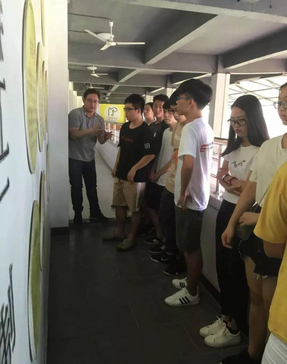 【大学生活动】体验咖啡的甜涩味道,感悟青春的美好时光!