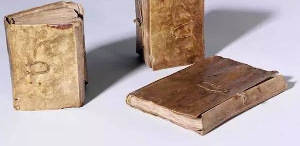 ������ͣ�ʧ��9��ĸ߿�״Ԫ�ҵ��� ���裺����һ���ӿ�����