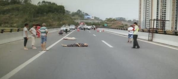 ���������·�ϼ���� û�뱻ײ��һ������