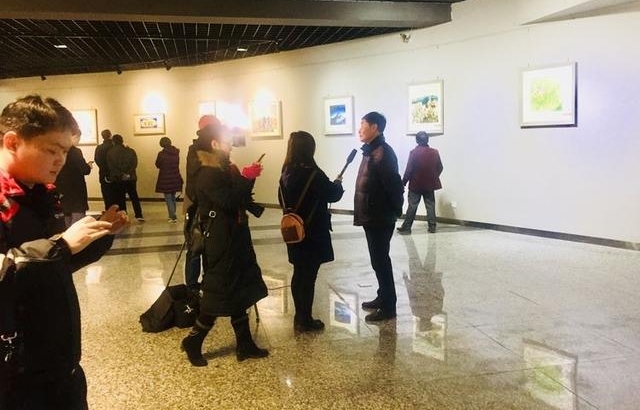 �ź�����ϯ�������Ϸ����ľ�����80�����й��Ρ��������黭��Ʒչ