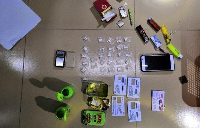 ���� 4 ����������Я�������̡������ǣ��������Ŷ�Ʒ
