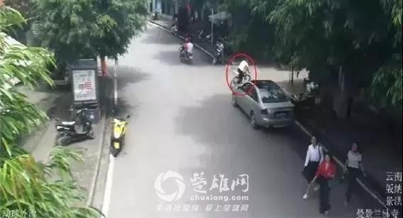 �޳ܣ��������������͵��Ů����ޣ��������ֻ�͵��...