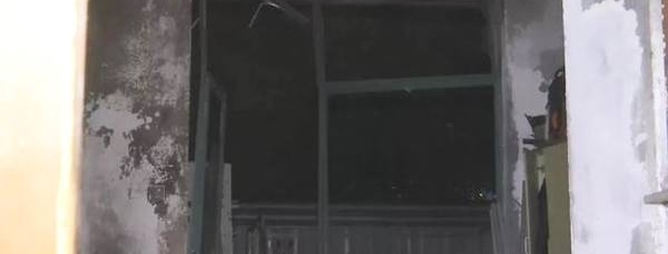 ����һ���������ú����ը һ�Ը���������Σ