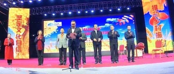 �׽조����������ɽ��ʡ����˵�������Ŀչ��ʢ��Ļ
