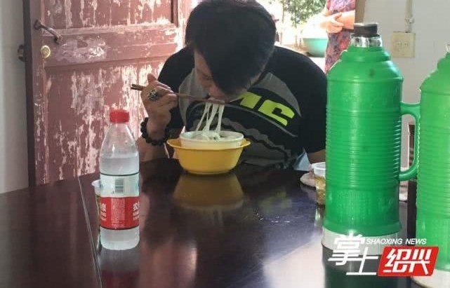 ̨��ͬ��������Ѱ�� ������������ܿ�����üĿ