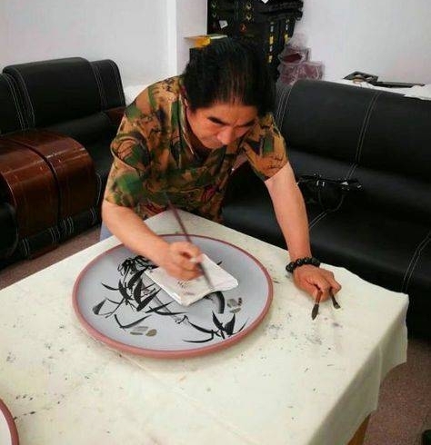 �������󻭼��˽�����߼���������ʦ����