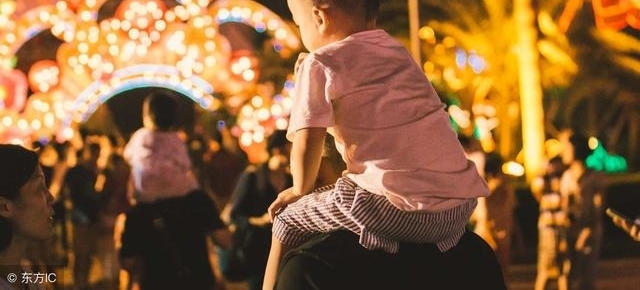 ����Ȥ��µ��գ�����ĵ��տ�����ǵú��������һ�����Ŷ