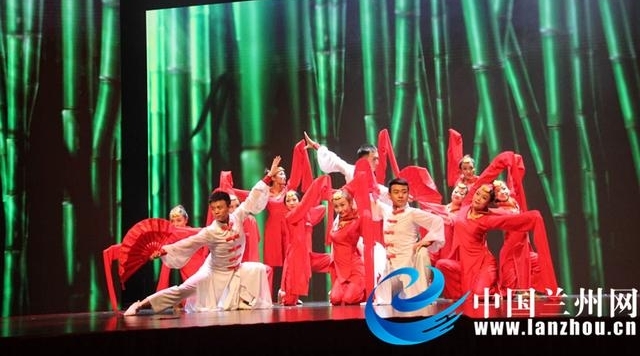 ����ͤ�ʻ� ����ż��������о��м���ĸ￪��40�����鷨��Ӱ��佱����