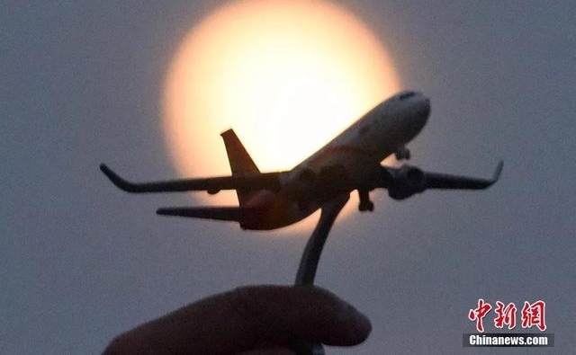 ������Բ���������ķ羰���ɶ��ܱ�����ȥ�������ĳ���������
